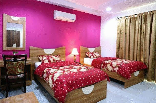 Hotel Al Manaf 2*
